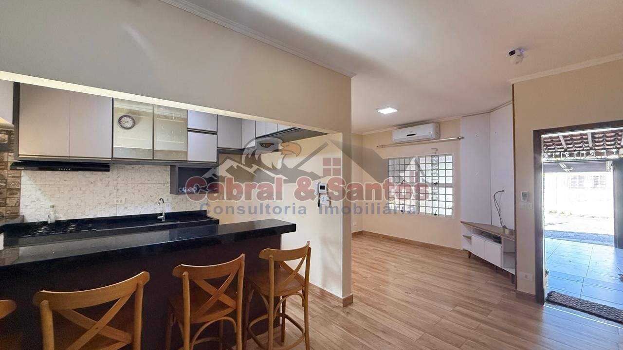 Casa para aluguel no VILA ROMA: Foto 01