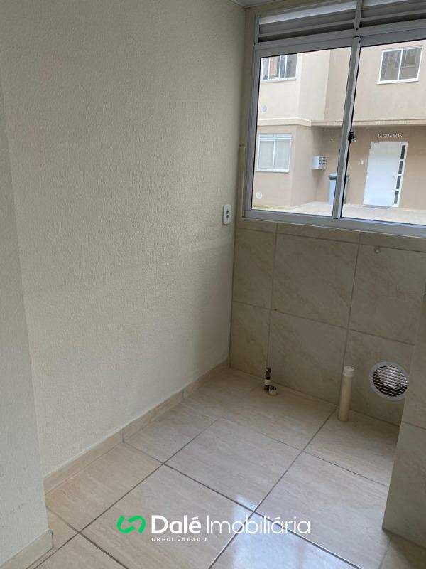 Apartamento à venda no Getúlio Vargas: 