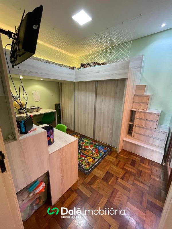 Casa à venda no Centro: 