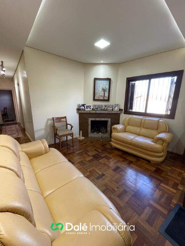 Casa à venda no Centro: 