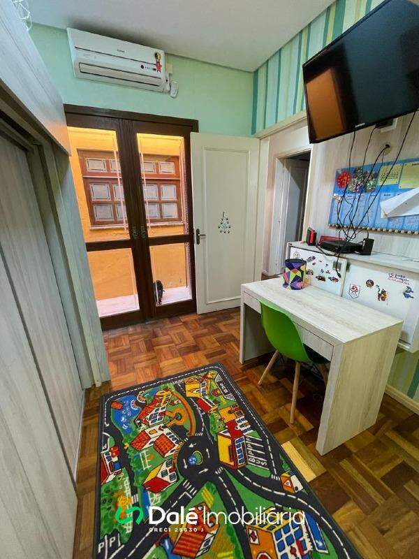 Casa à venda no Centro: 