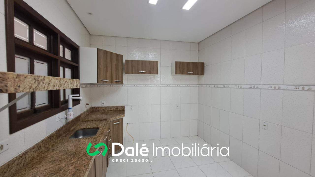 Casa à venda no Centro: 