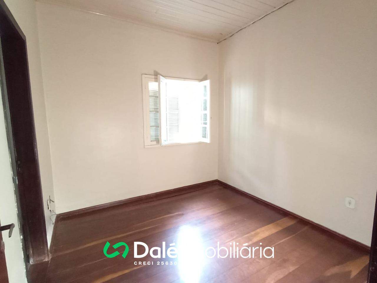 Casa à venda no Menino Deus: ESCRITORIO