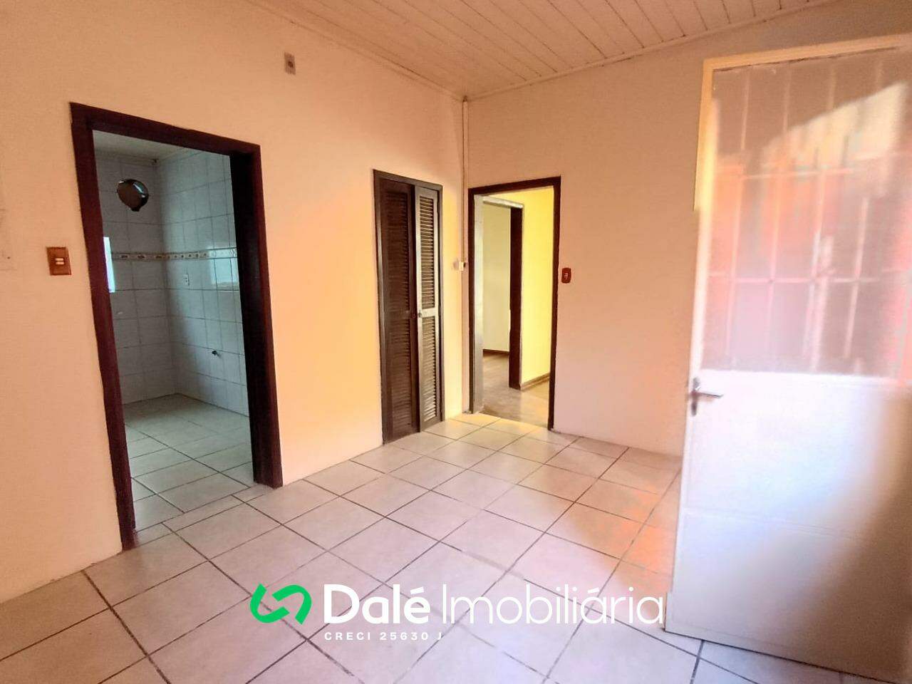Casa à venda no Menino Deus: HALL PARA COZINHA E ÁREA ÍNTIMA