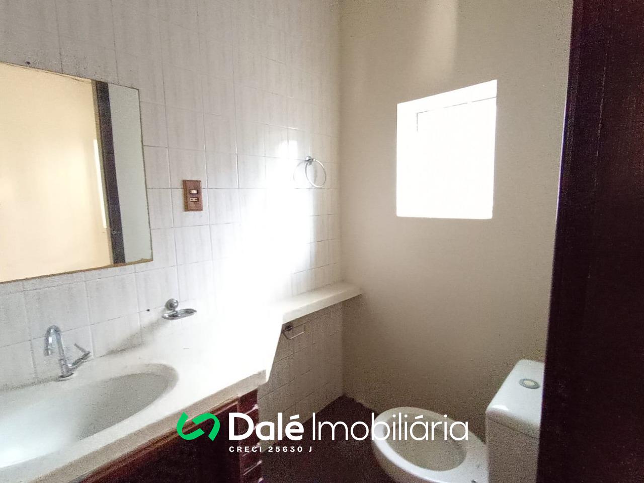 Casa para aluguel no Menino Deus: BANHEIRO SOCIAL 