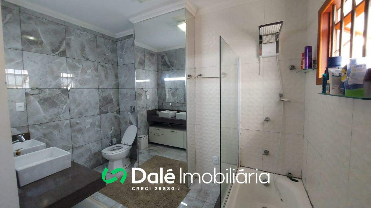 Casa à venda no Jardim do Castelo: 