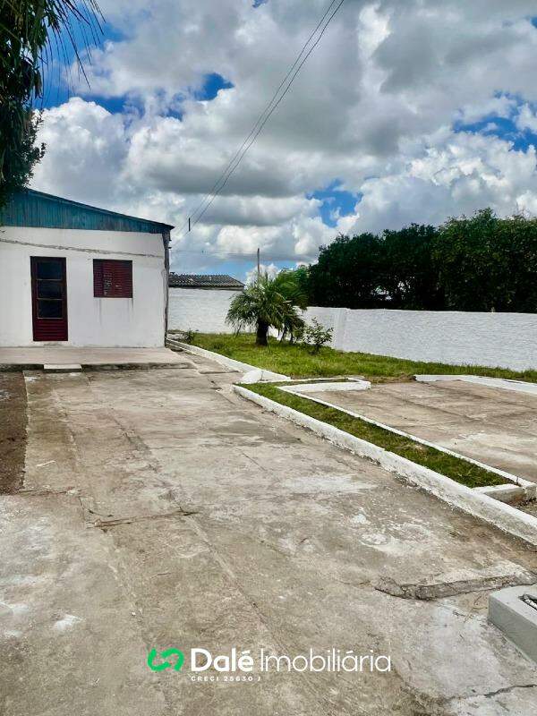 Casa à venda no Pedras Brancas: 