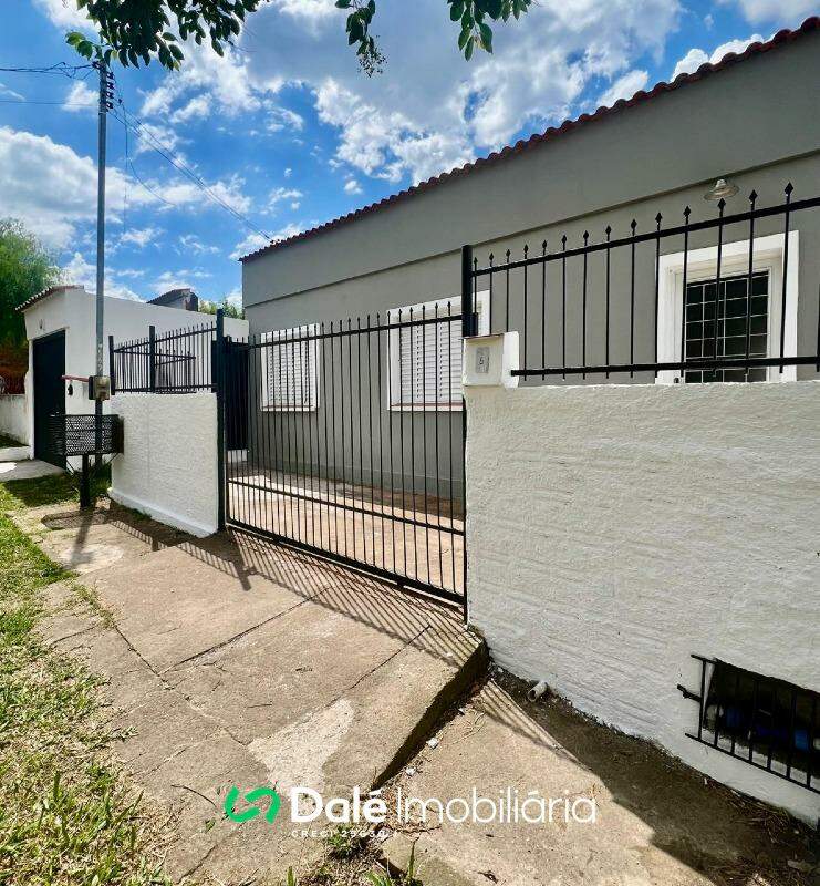 Casa à venda no Pedras Brancas: 