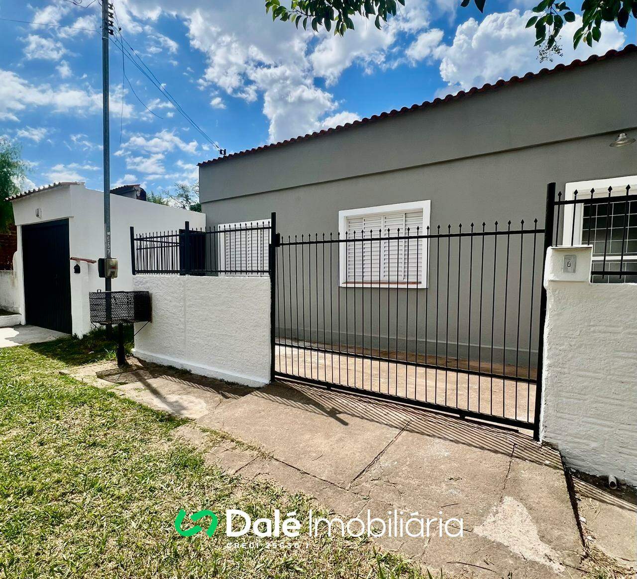 Casa à venda no Pedras Brancas: 