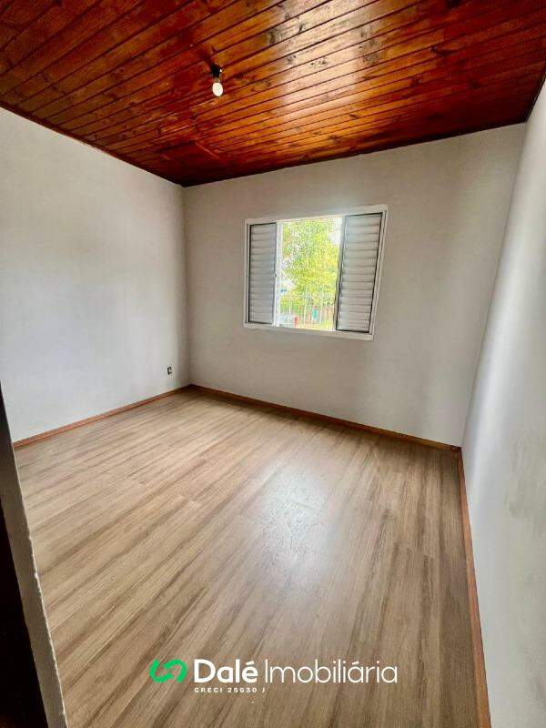 Casa à venda no Pedras Brancas: 