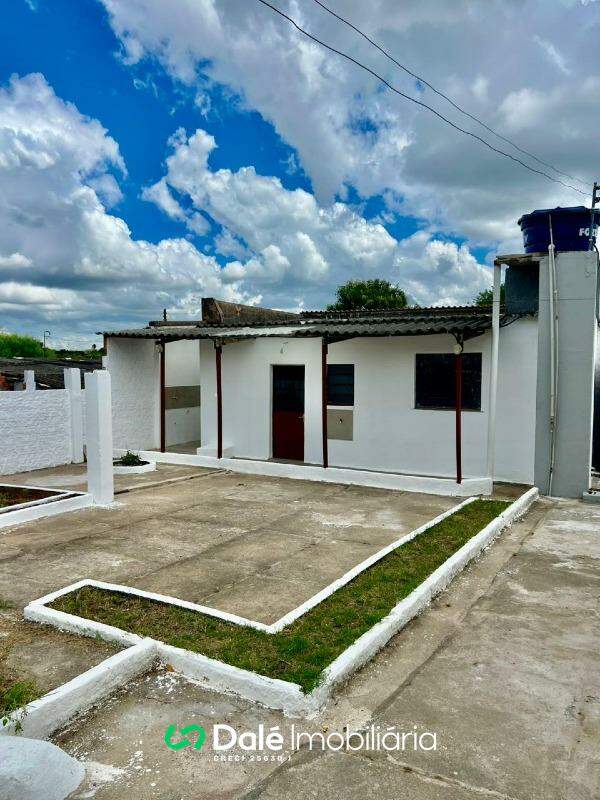 Casa à venda no Pedras Brancas: 