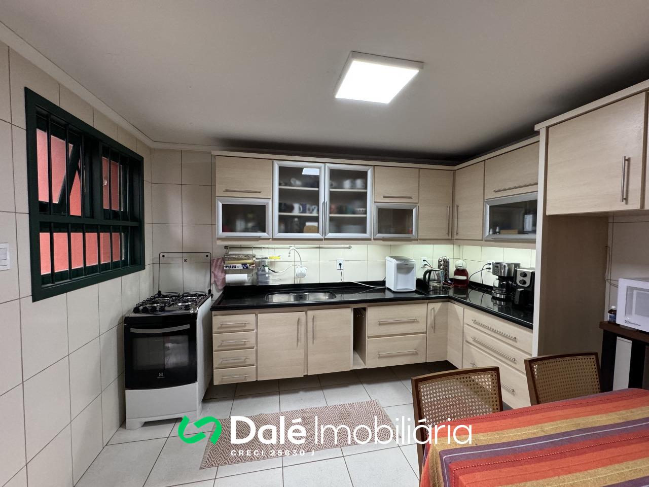 Casa à venda no Centro: