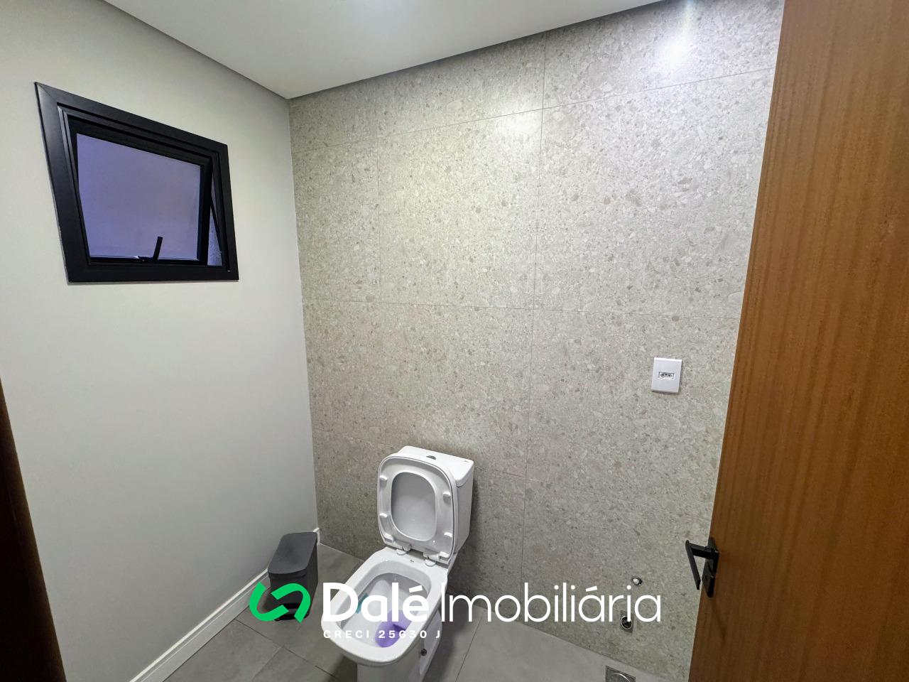Casa à venda no Centro: 