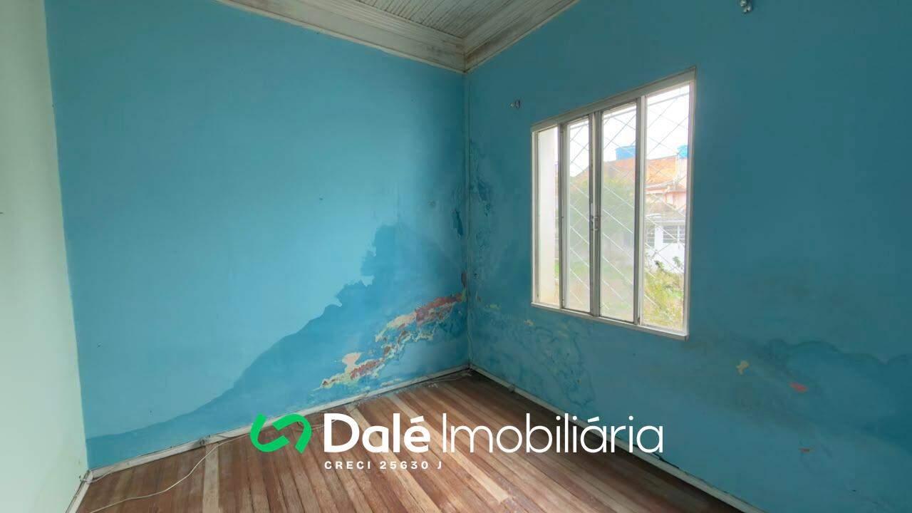 Casa à venda no Centro: 