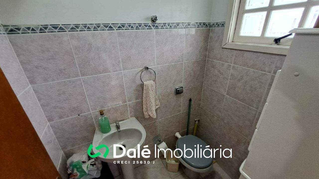 Casa à venda no Getúlio Vargas: LAVABO DA GARAGEM