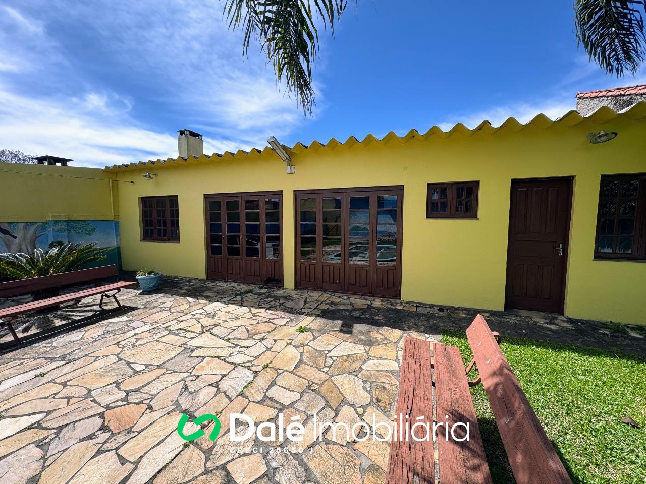 Casa à venda no Centro: 