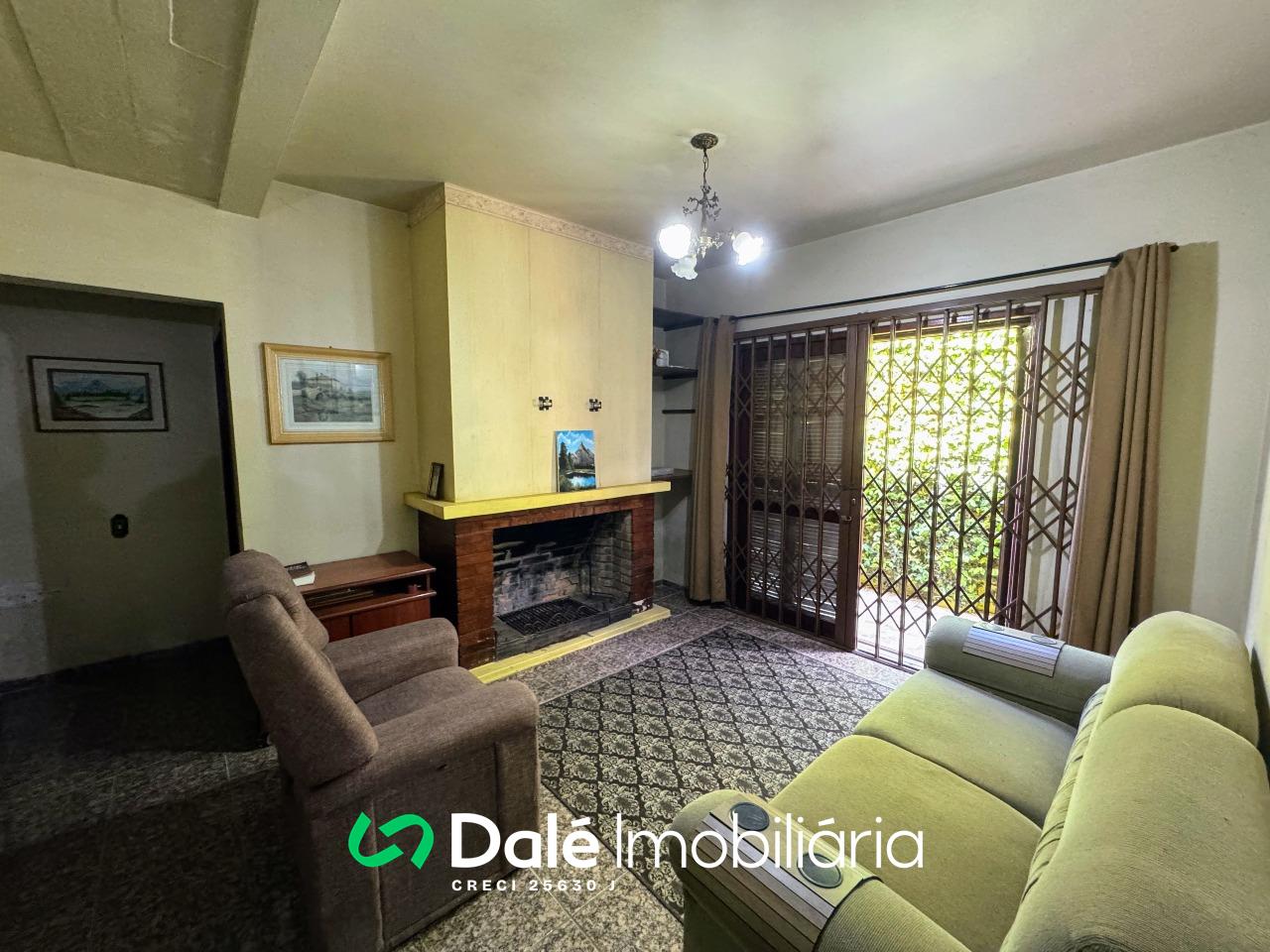 Casa à venda no Centro: 