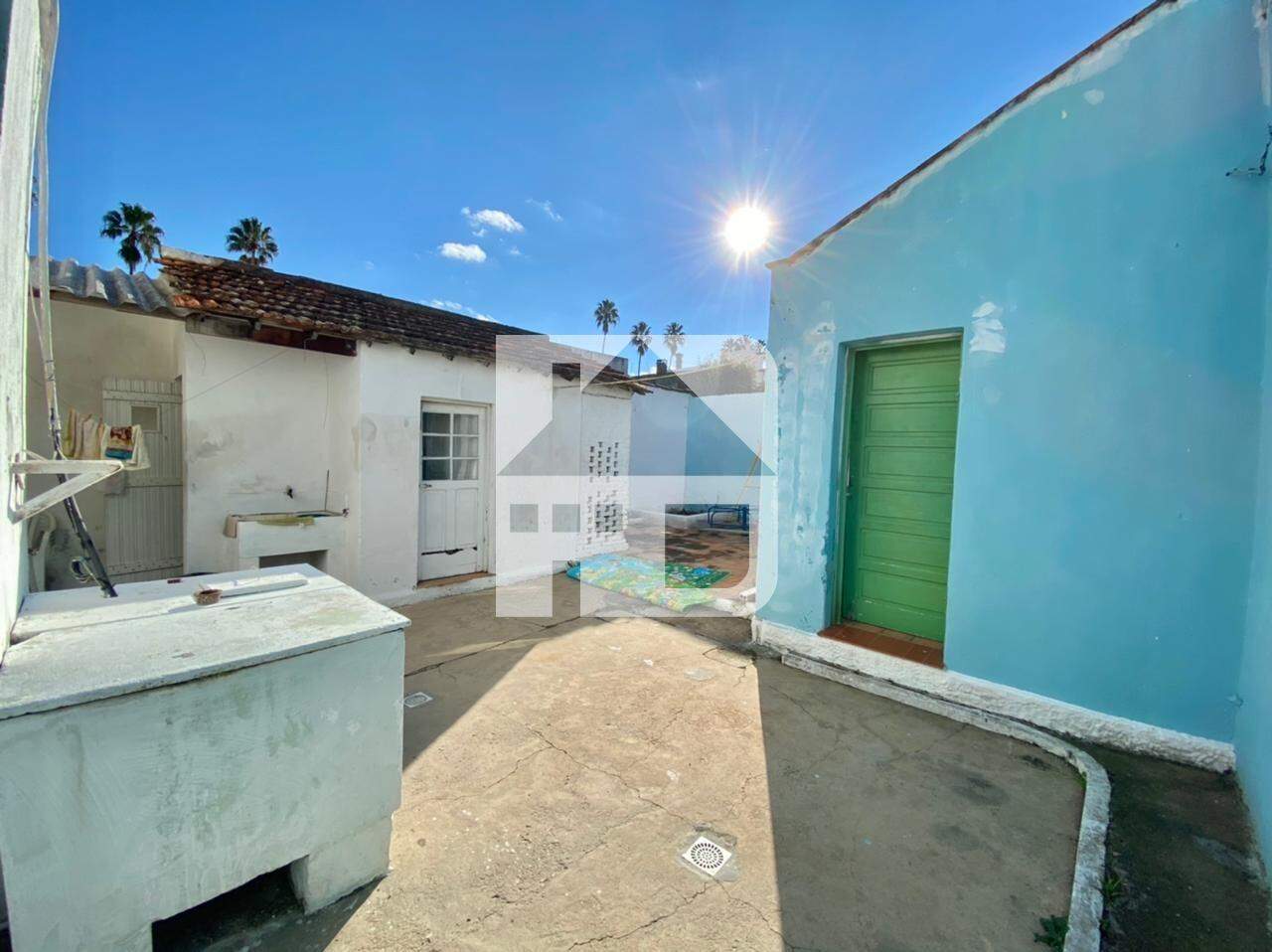 Casa à venda no Centro: 