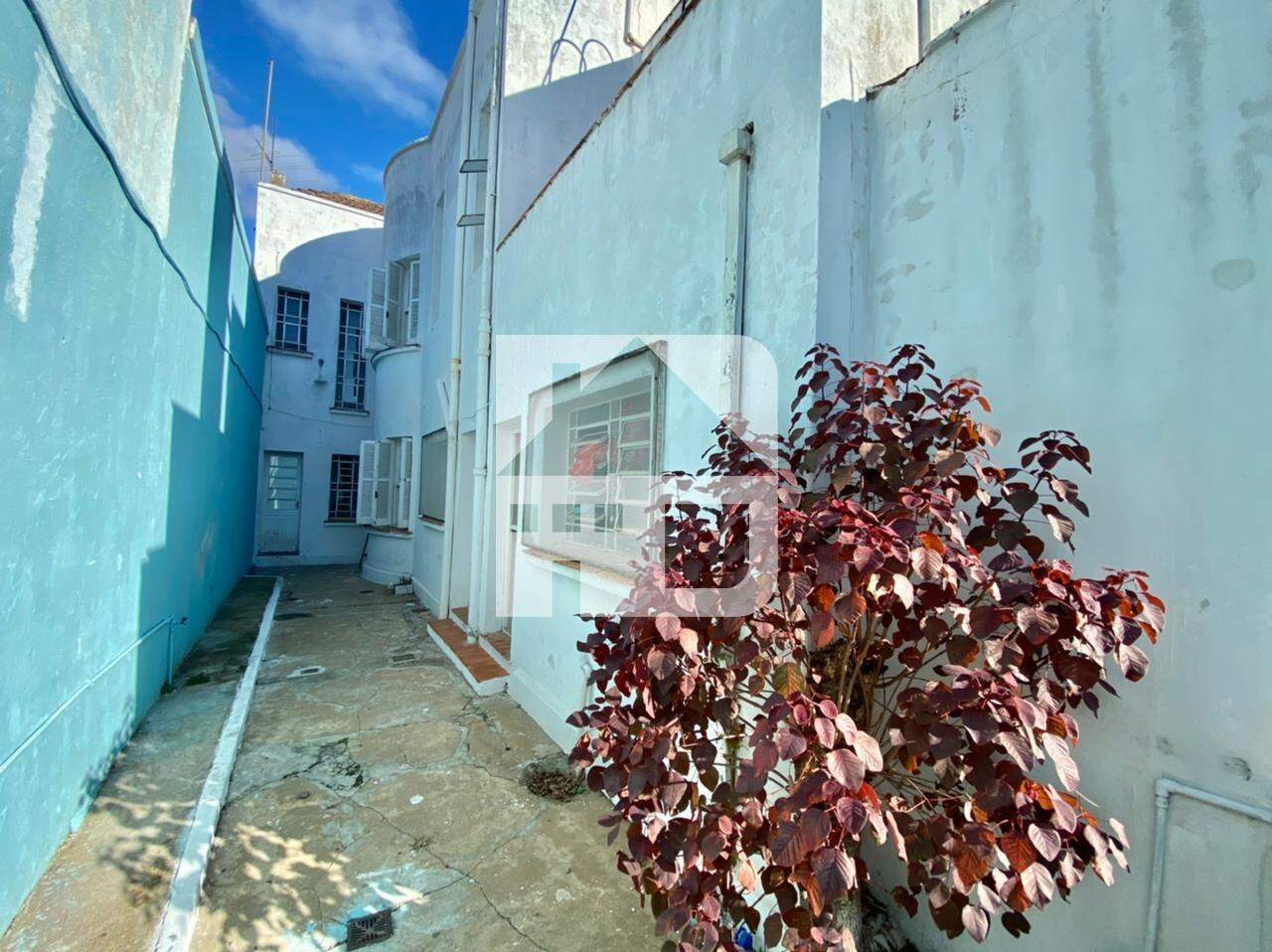 Casa à venda no Centro: 