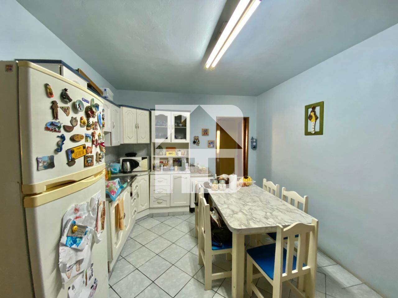 Casa à venda no Tarumã: 