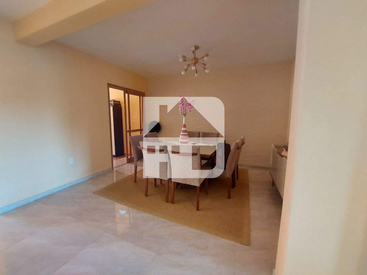 Casa à venda no Getúlio Vargas: 