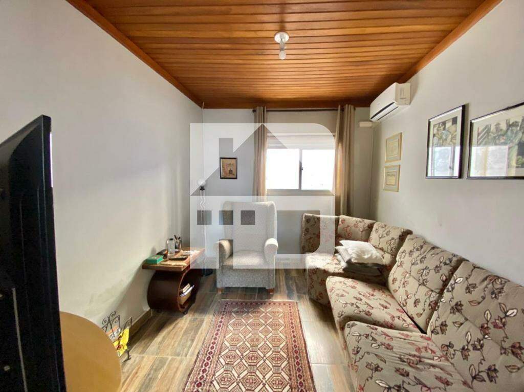 Casa à venda no Centro: 