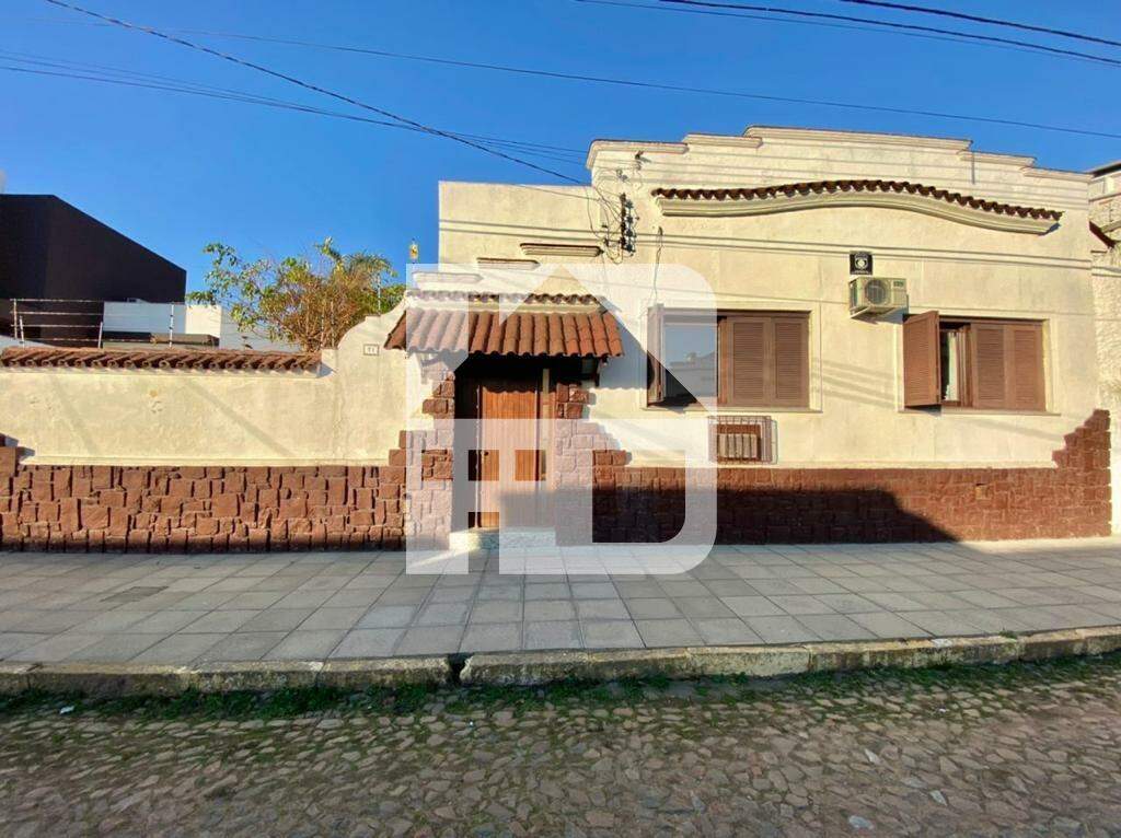 Casa à venda no Centro: 
