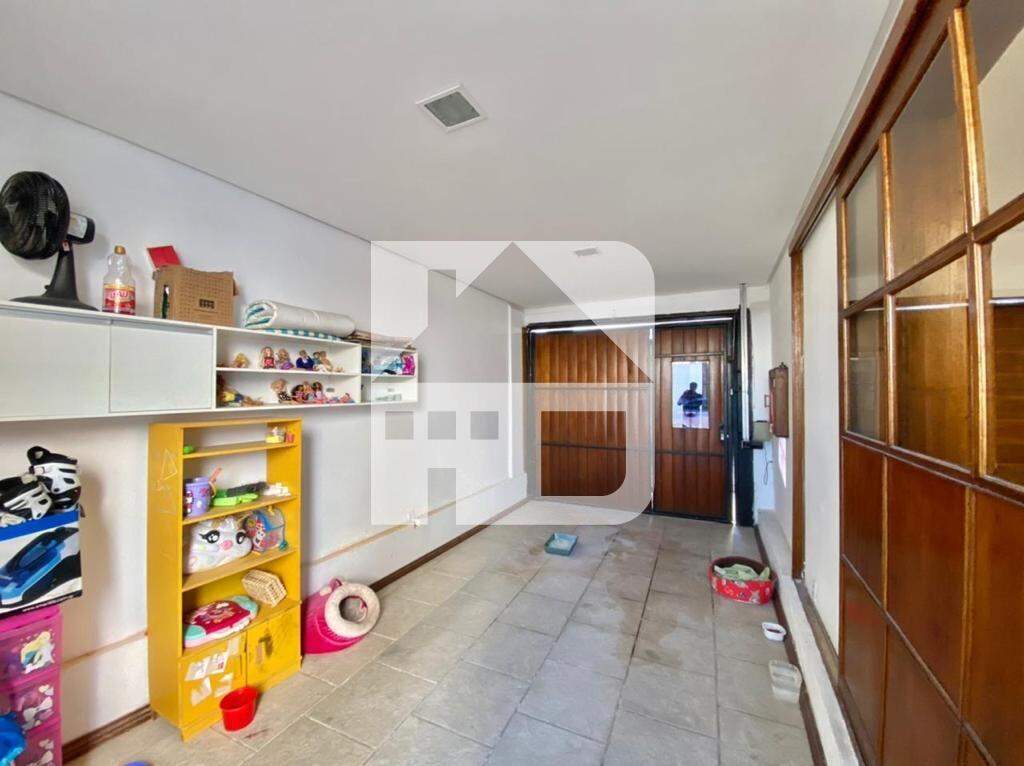 Casa à venda no Centro: 