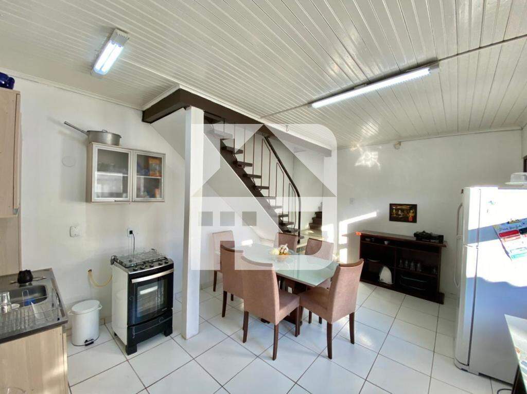 Casa à venda no Centro: 