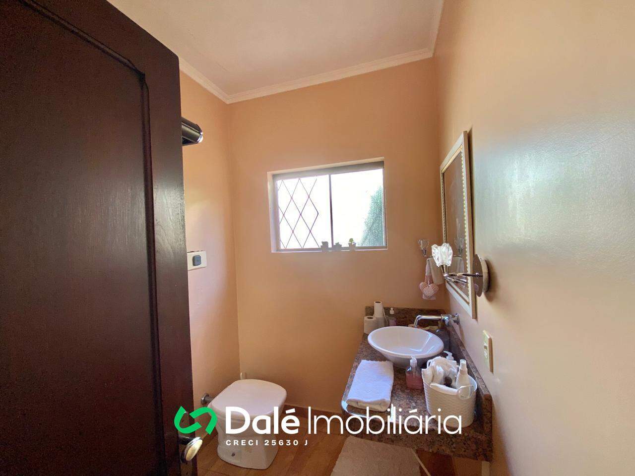 Casa à venda no Centro: 