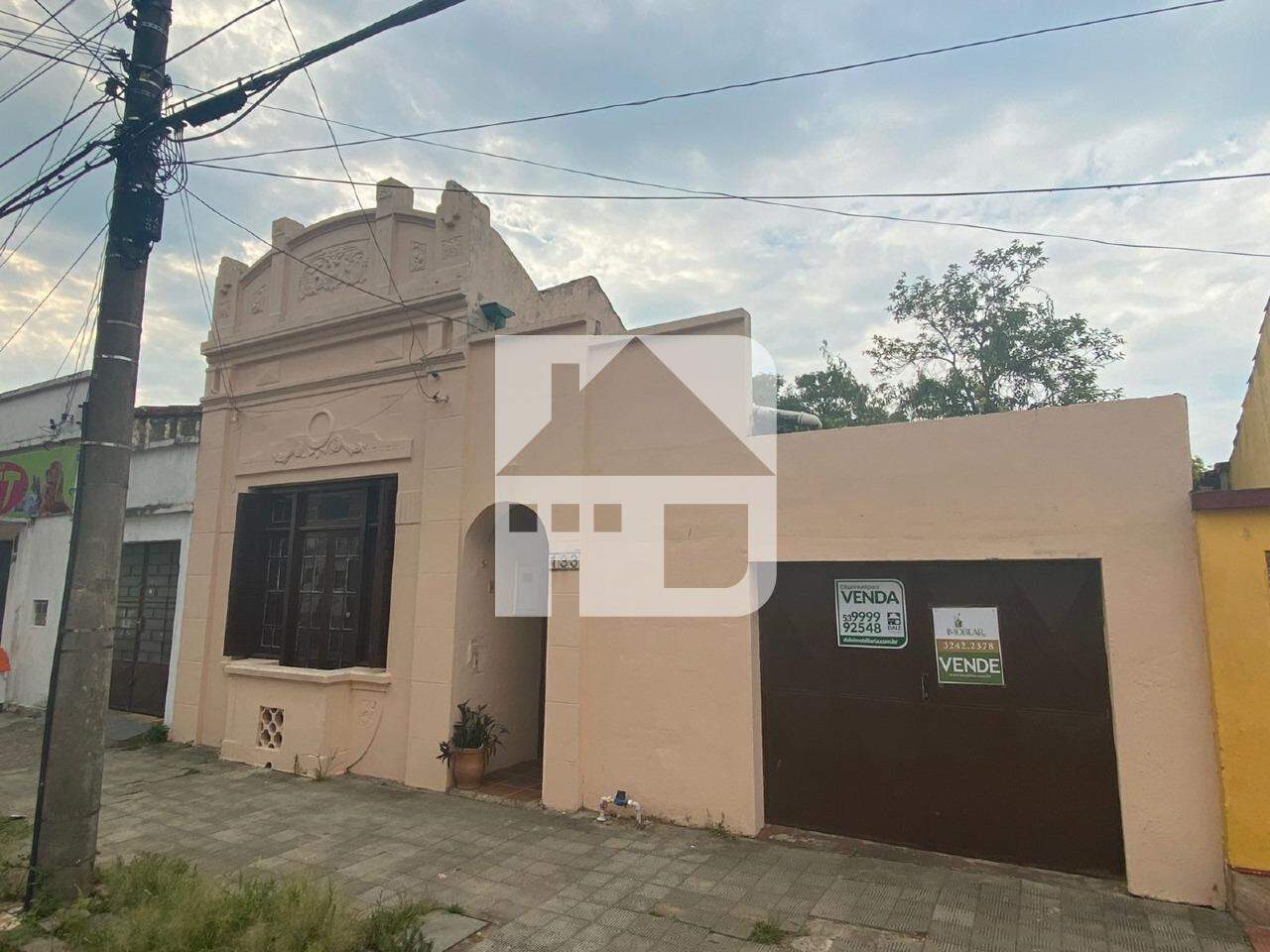 Casa à venda no Centro: 