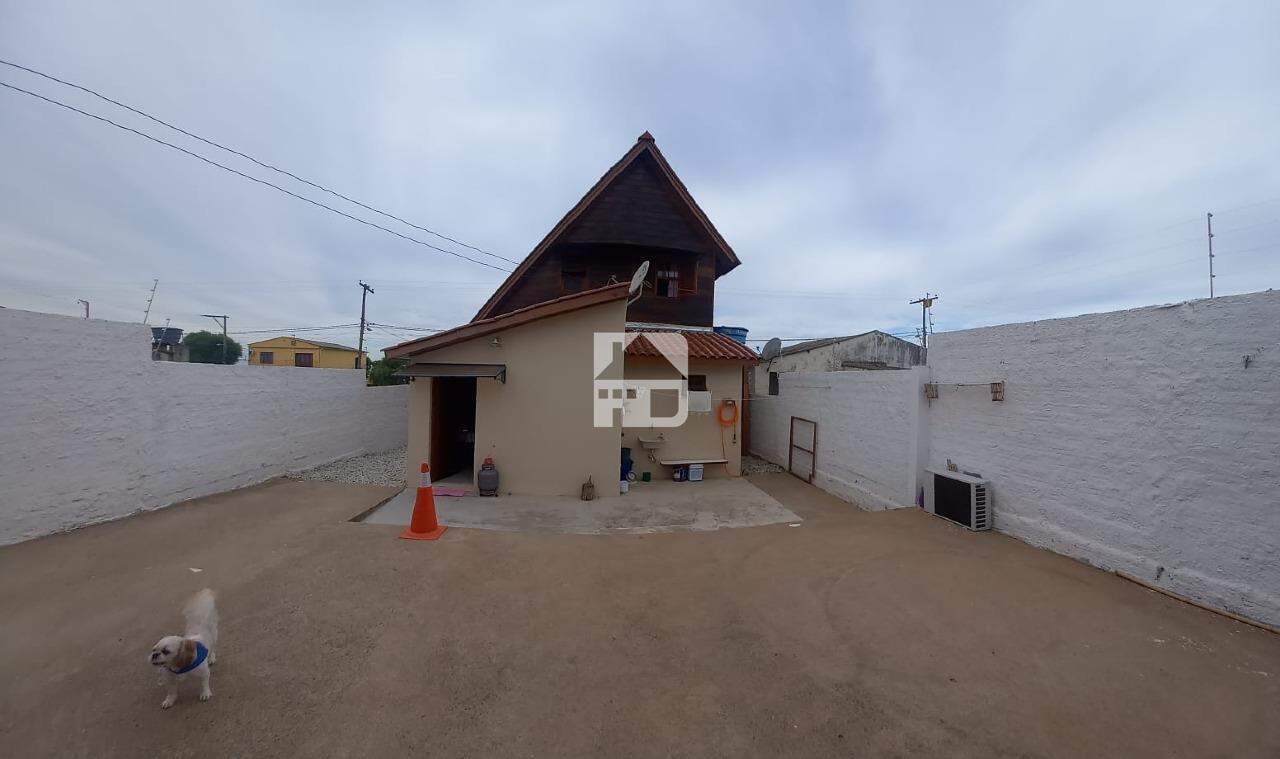 Casa à venda no Floresta: Pátio