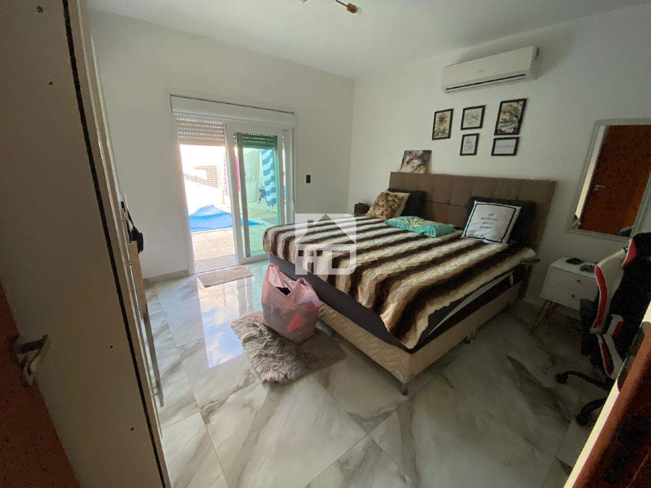 Casa à venda no Centro: 