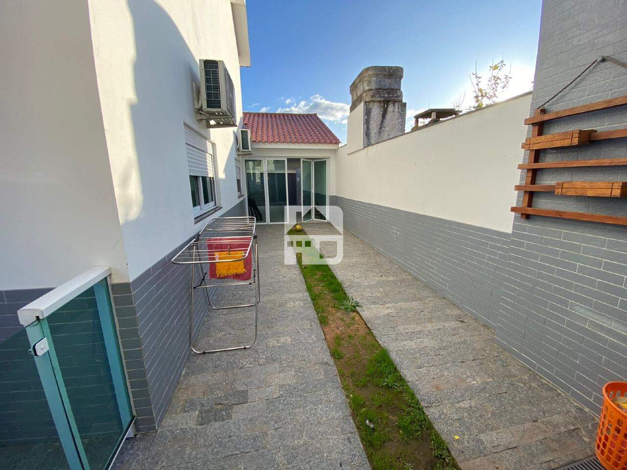 Casa à venda no Centro: 