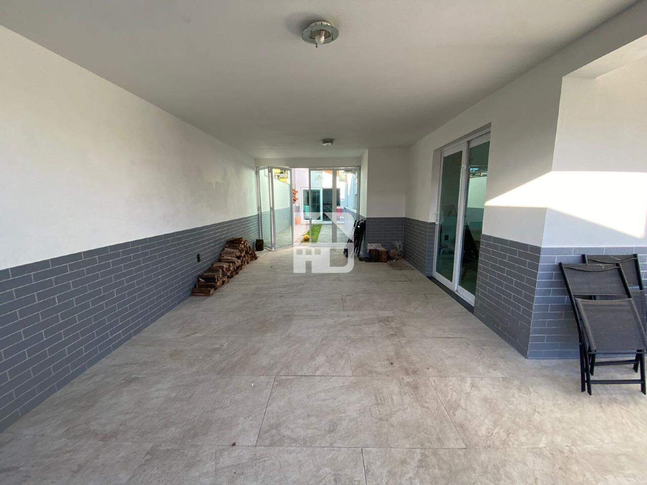 Casa à venda no Centro: 