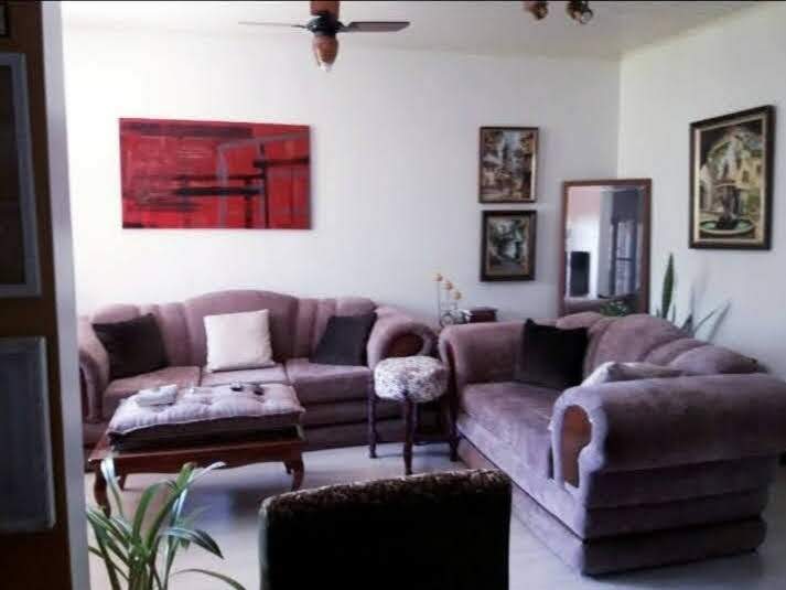 Casa à venda no Tiarajú: 