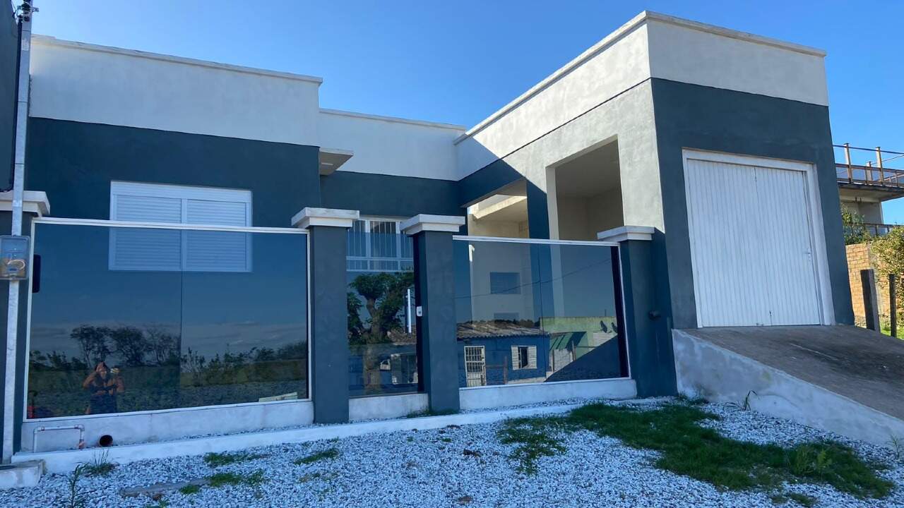 Casa à venda no Industrial I: 