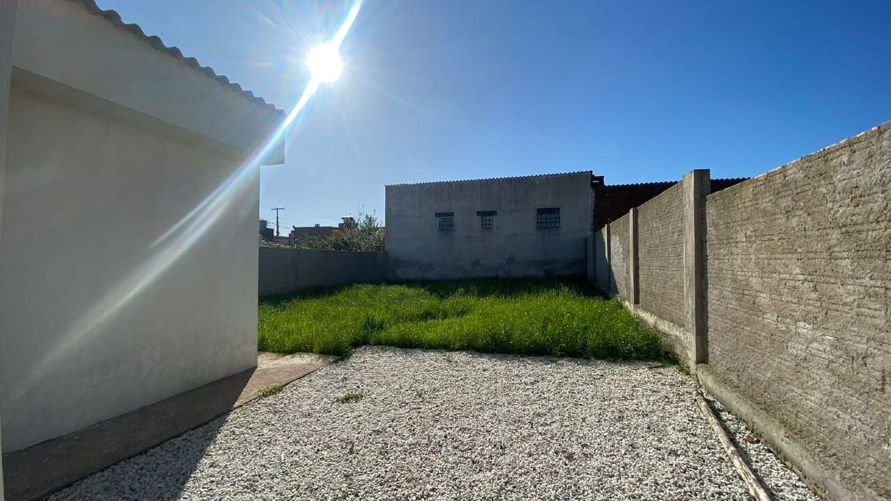 Casa à venda no Industrial I: 