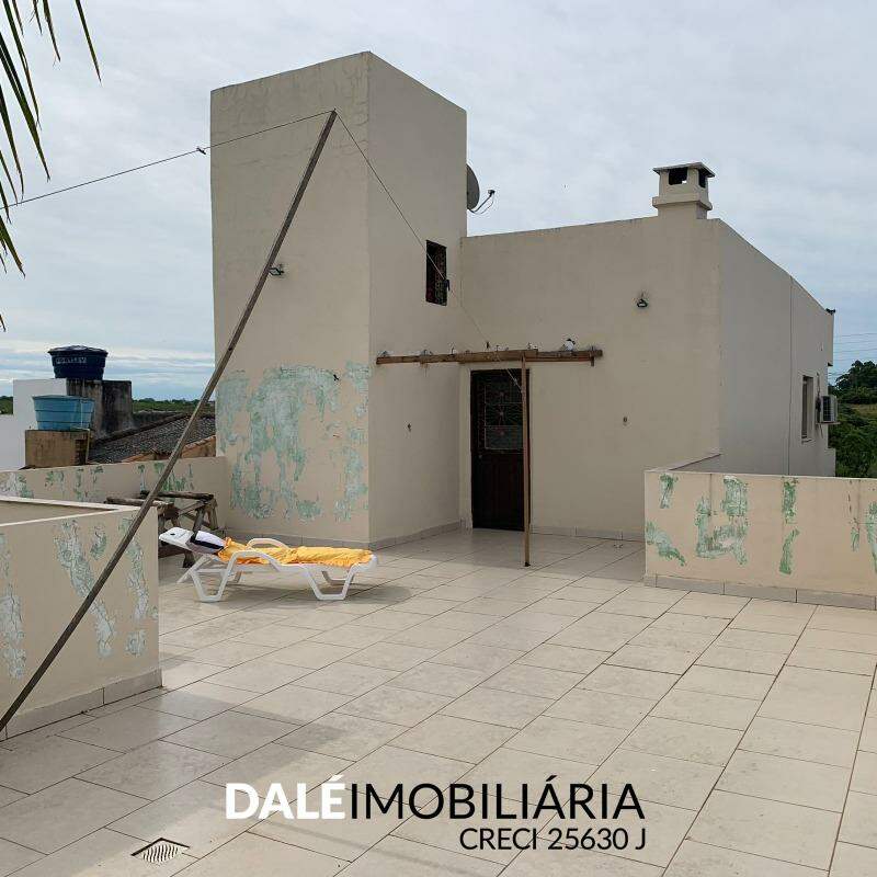 Casa à venda no Centro: 