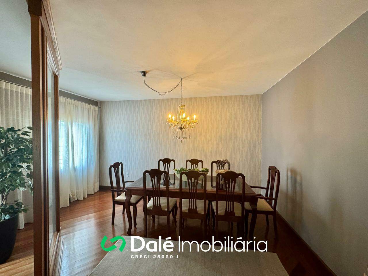 Casa à venda no Jardim do Castelo: 