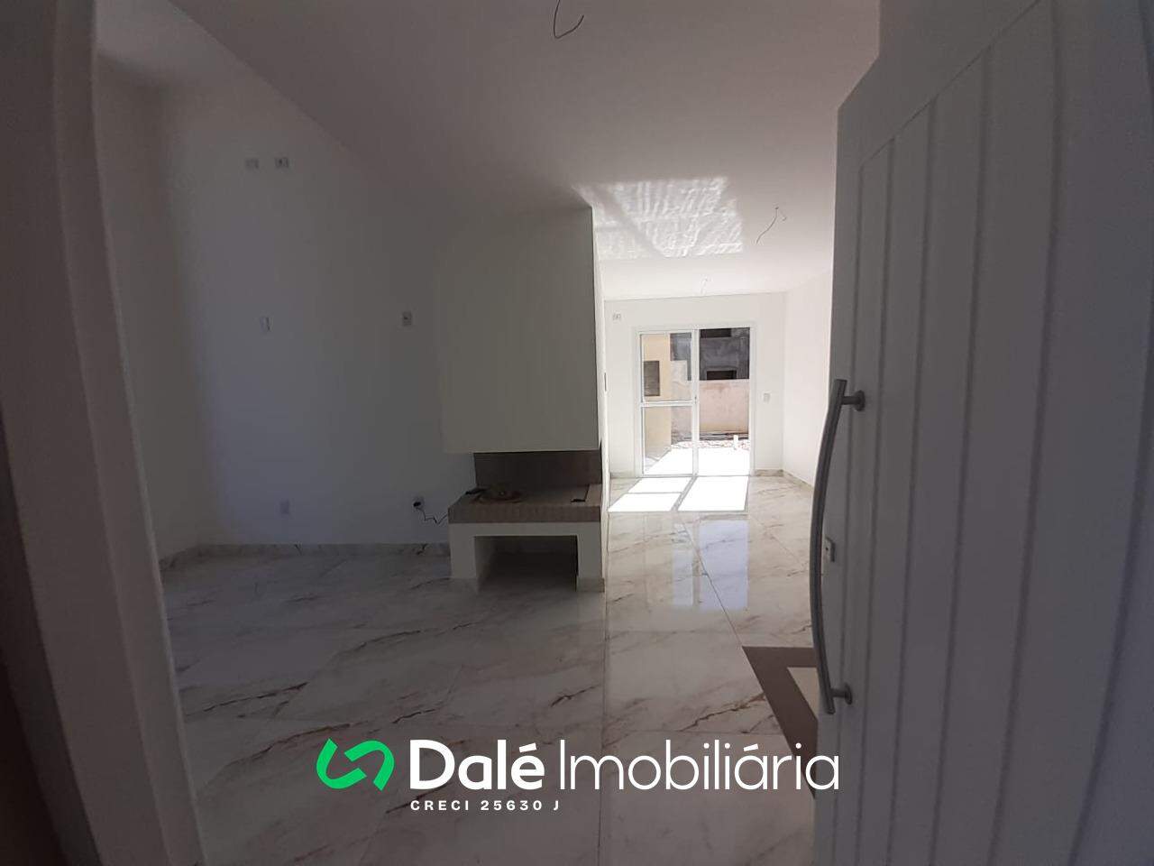 Casa à venda no Industrial I: Sala de estar