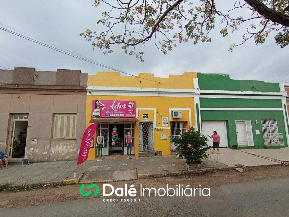 Casa à venda no Centro: 