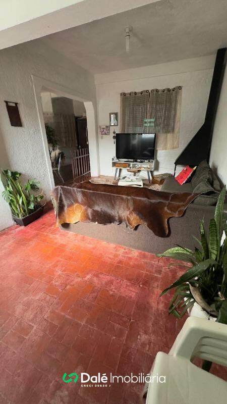Casa à venda no Centro: 