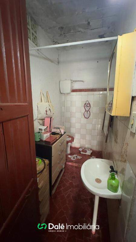 Casa à venda no Centro: 