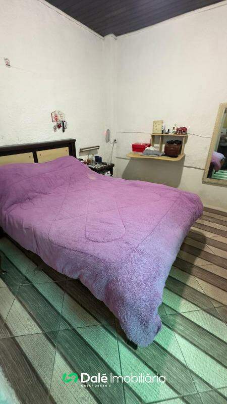 Casa à venda no Centro: 
