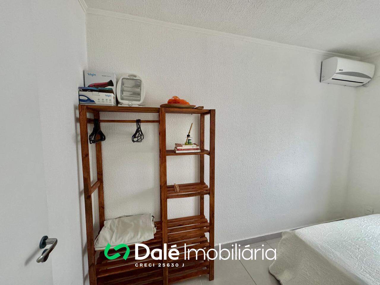 Casa à venda no Industrial I: 