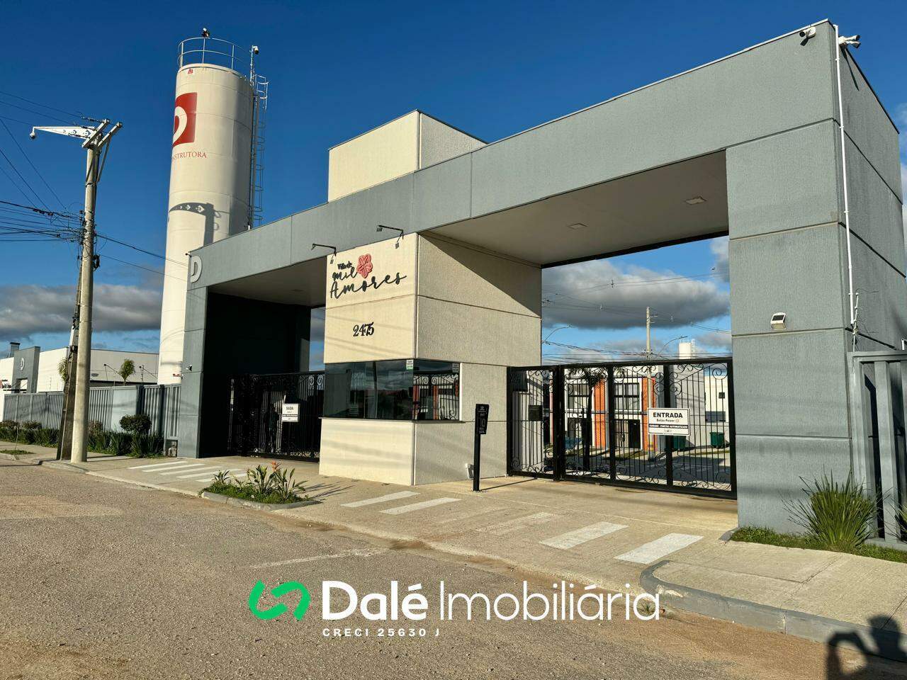 Casa à venda no Industrial I: 
