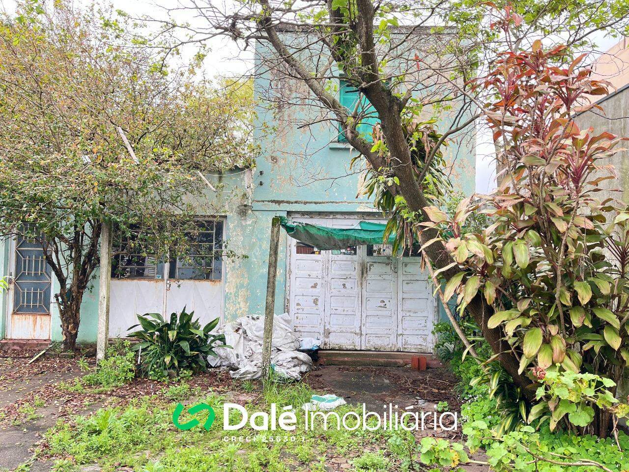 Casa à venda no Centro: 