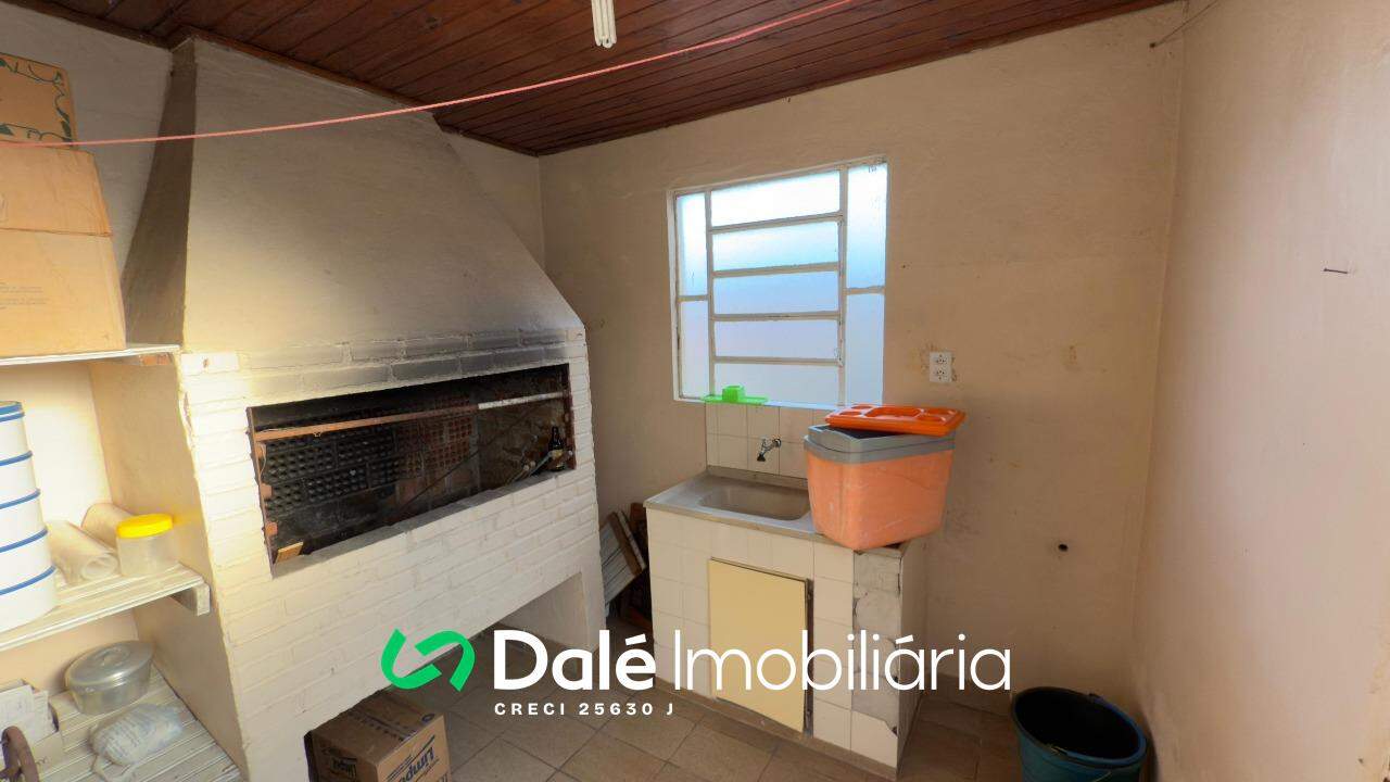 Casa à venda no Centro: 