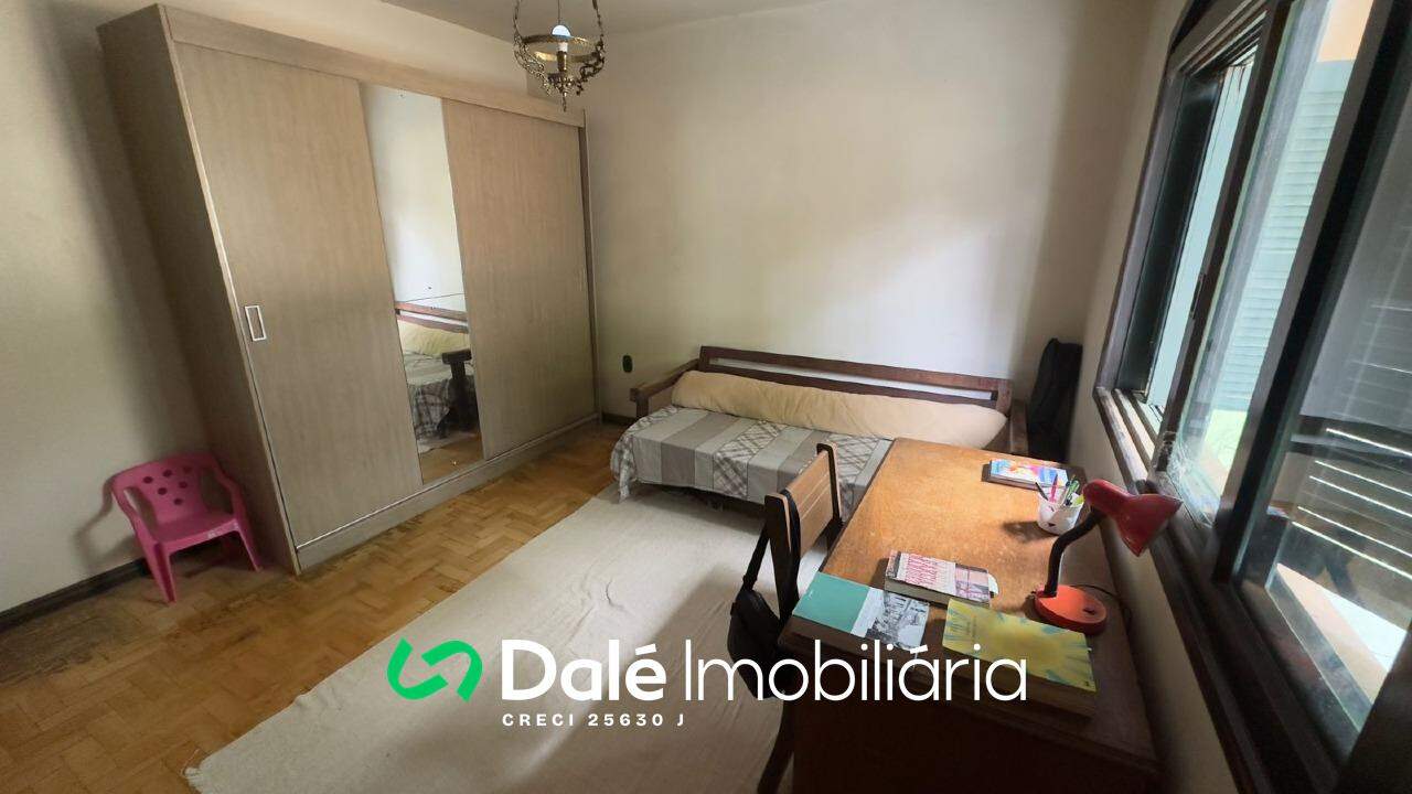 Casa à venda no Centro: dormitório 